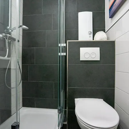 Residenz Rosengarten Meerjungfrau 1 *